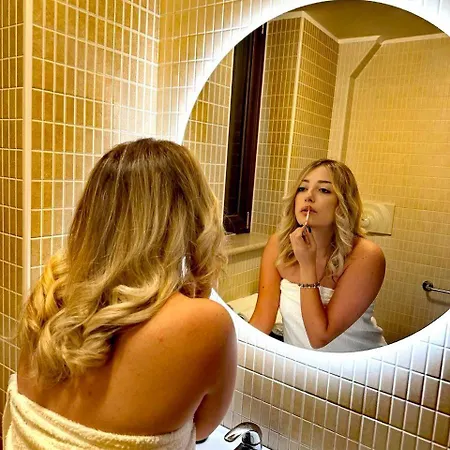 Amare Luxury Апартаменты
